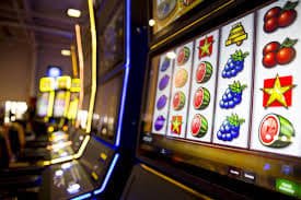 qq777 casino live dealer table interface for Bangladesh players